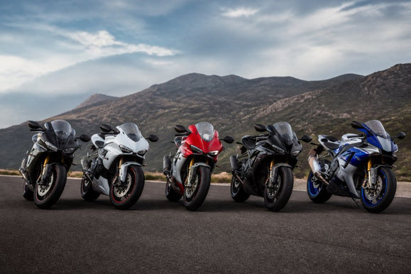 Race motorfietsen voor op straat: 5 legale toppers