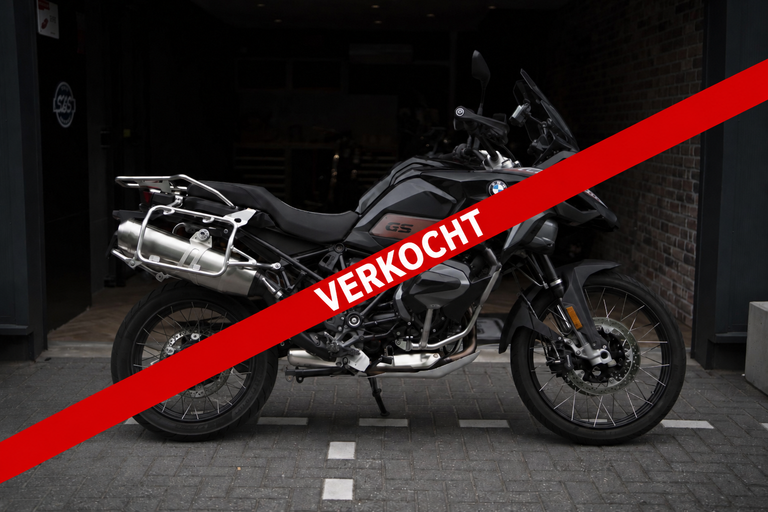 BMW F900 GS Adventure