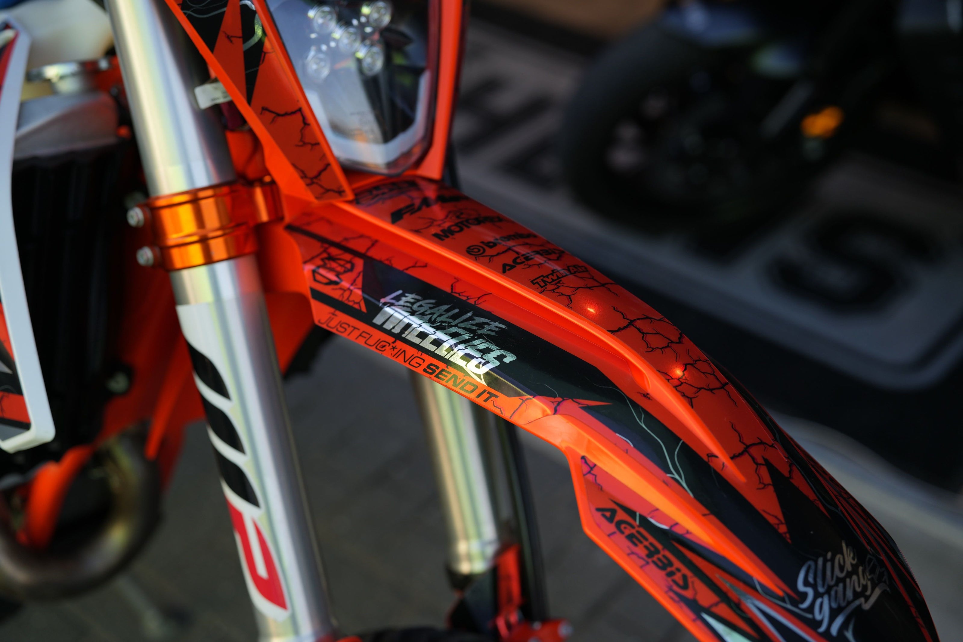 KTM 450 6 days met speciale stickerset