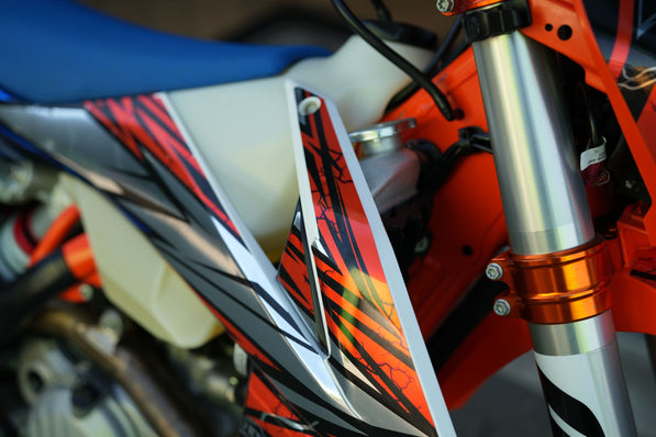 KTM 450 6 days met speciale stickerset