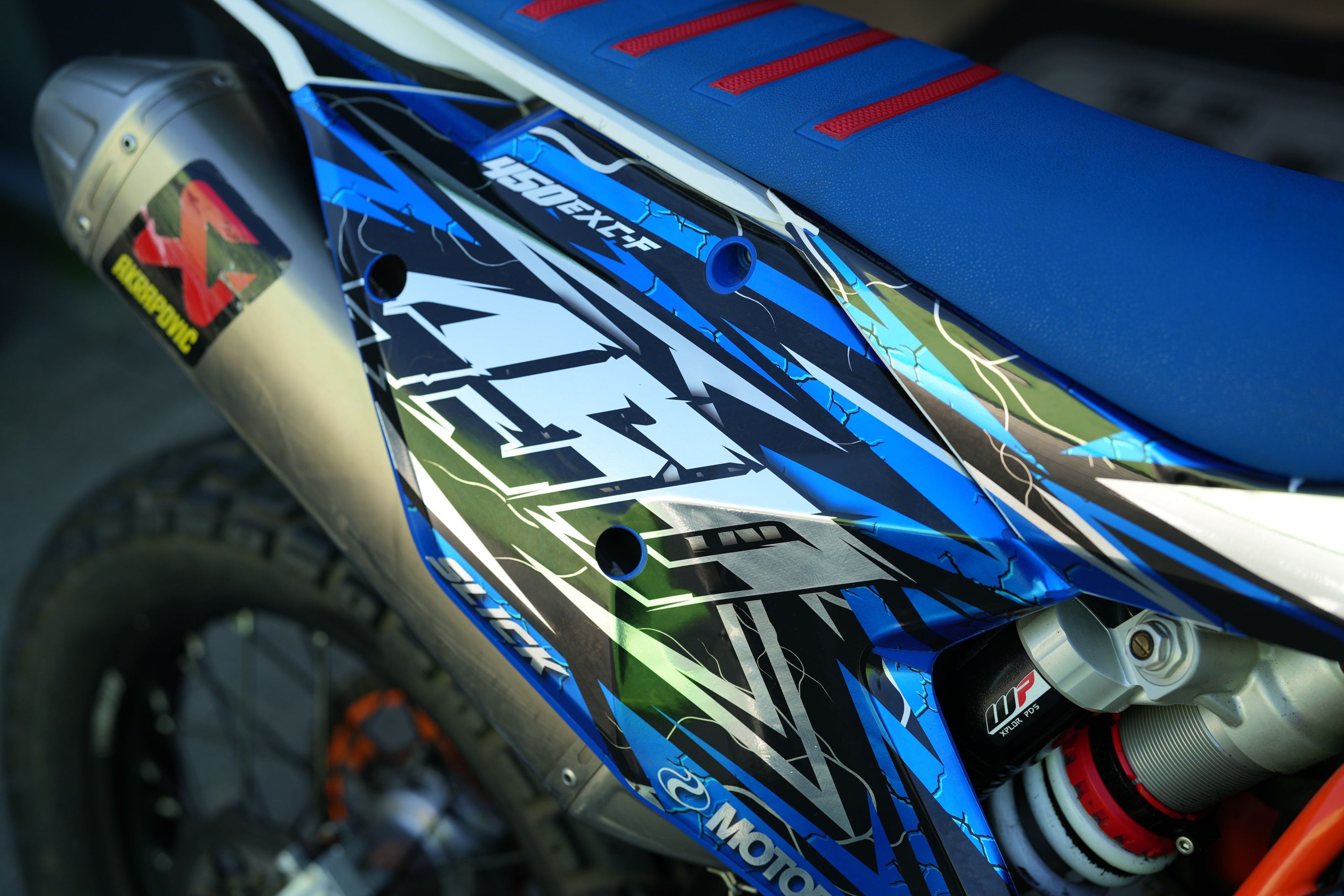 KTM 450 6 days met speciale stickerset