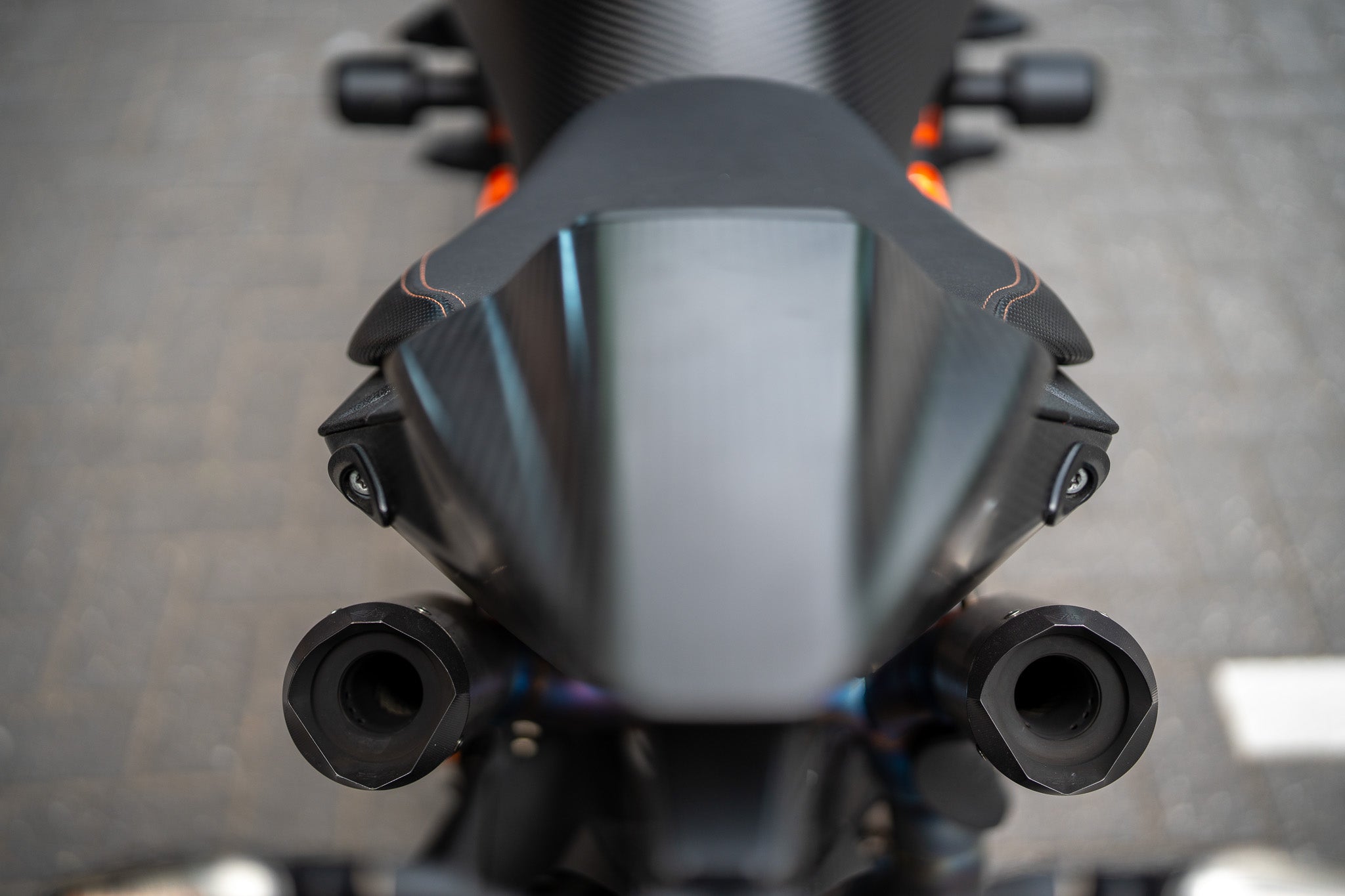 KTM Super Duke RR 2023 Full carbon ( 1 of 500 )