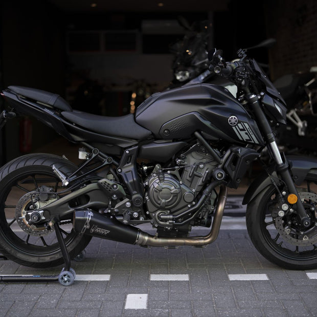 Verkocht | Yamaha MT07 TechBlack 2024 Full Options | Mivv uitlaat full systeem | Comfort zadel | 5051KM |