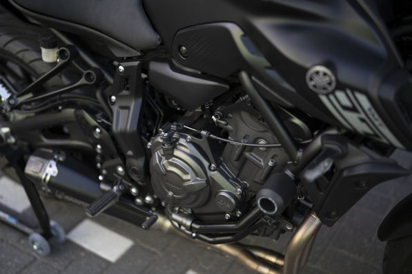 Yamaha MT07 TechBlack 2024 Full Options | Mivv uitlaat full systeem | Comfort zadel | 5051KM |