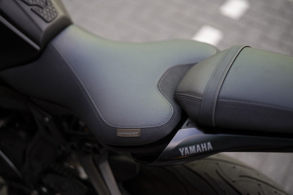 Yamaha MT07 TechBlack 2024 Full Options | Mivv uitlaat full systeem | Comfort zadel | 5051KM |