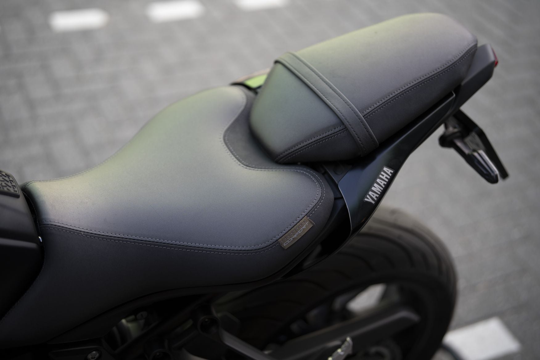 Yamaha MT07 TechBlack 2024 Full Options | Mivv uitlaat full systeem | Comfort zadel | 5051KM |