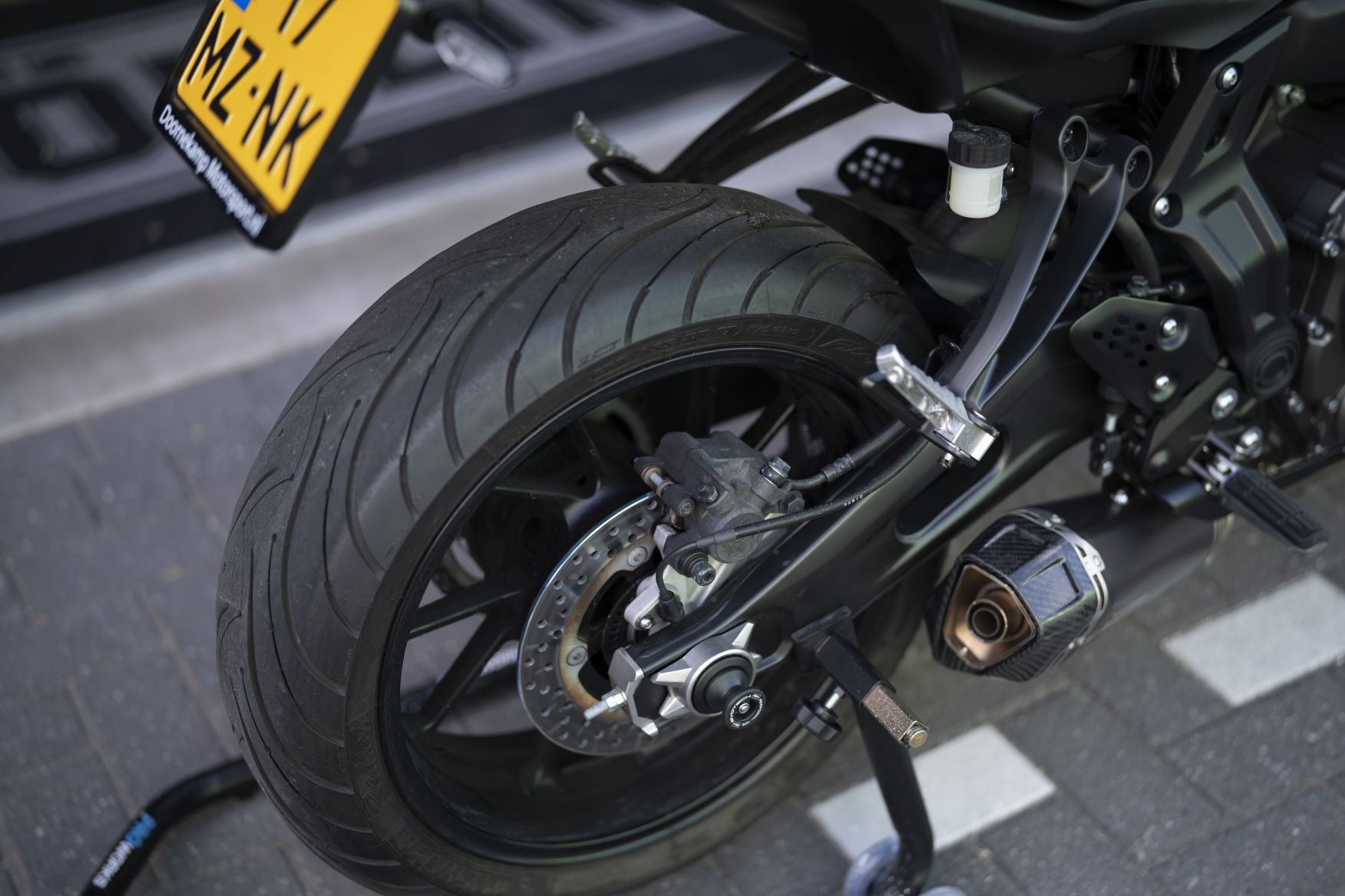 Yamaha MT07 TechBlack 2024 Full Options | Mivv uitlaat full systeem | Comfort zadel | 5051KM |