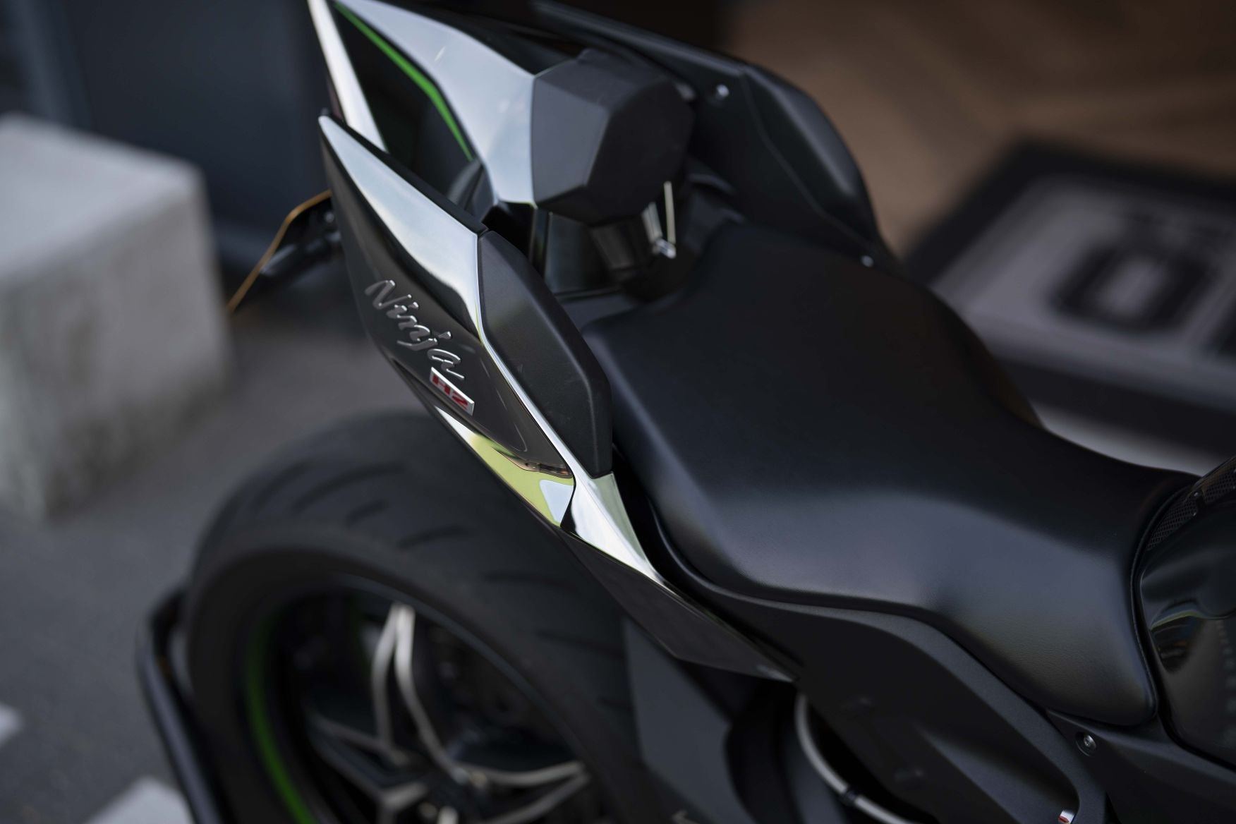 Kawasaki H2 | First edition DE 27 - limited! | 5628KM !! | incl alle originele onderdelen | Supercharged |