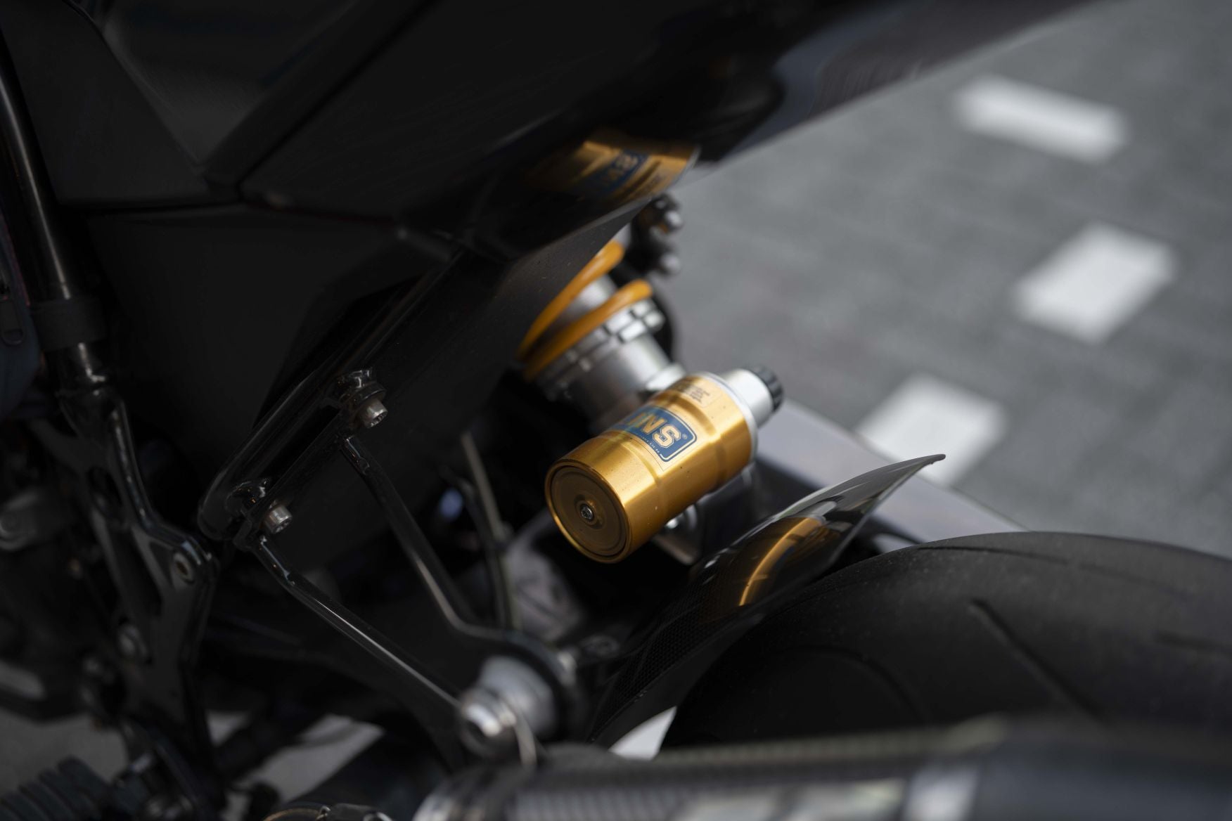 Husqvarna NUDA | Zeldzaam | SC-project uitlaat | Ohlins vering |