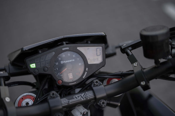 Husqvarna NUDA | Zeldzaam | SC-project uitlaat | Ohlins vering |