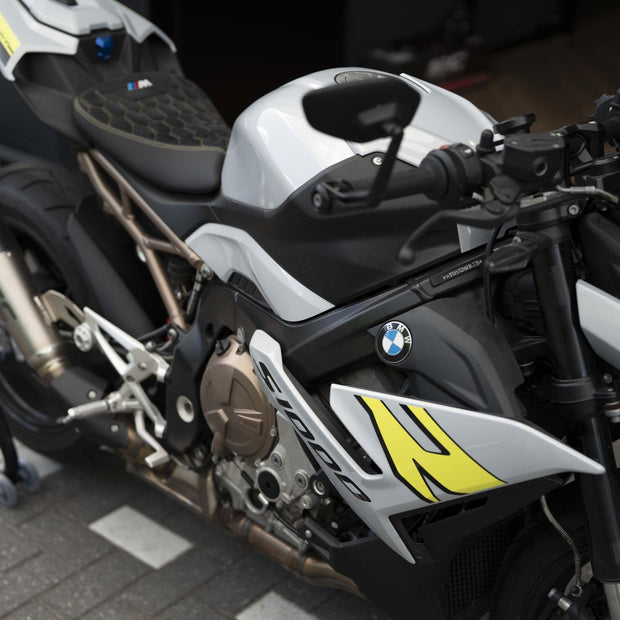 BMW S1000R Hockenheim Silver | 2021 | Slechts 6.050 km | SC-Project | Full Options