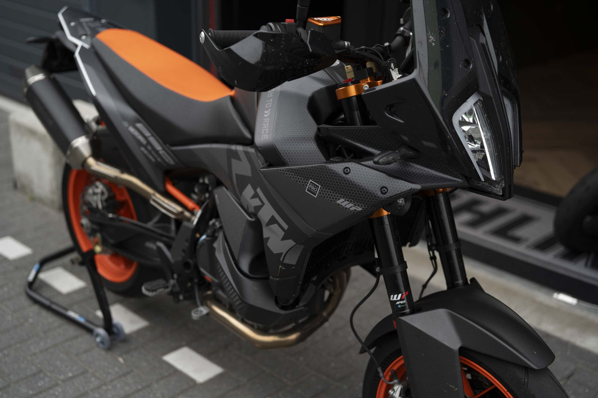 KTM 890 | 5936KM ! | Garmin Navigatie | Remus uitlaat systeem |