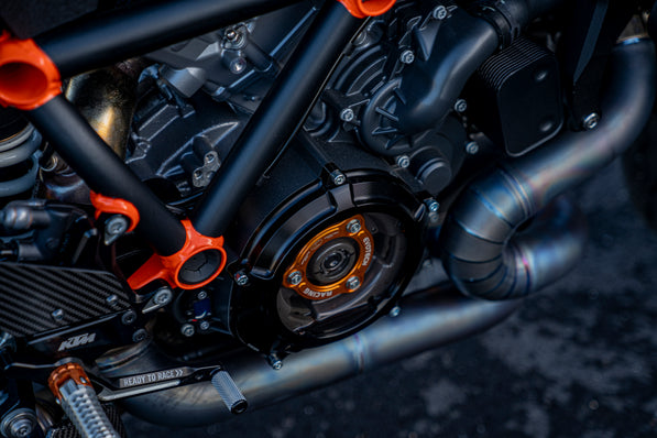KTM Super Duke RR 2023 Full carbon ( 1 of 500 )